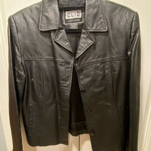 Clío leather jacket small